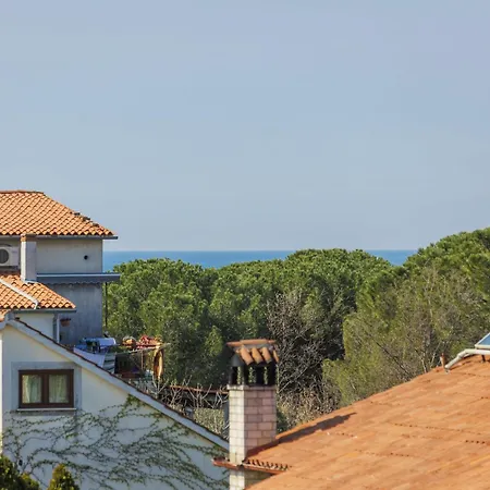 Amra 6 By Interhome Apartamento Poreč