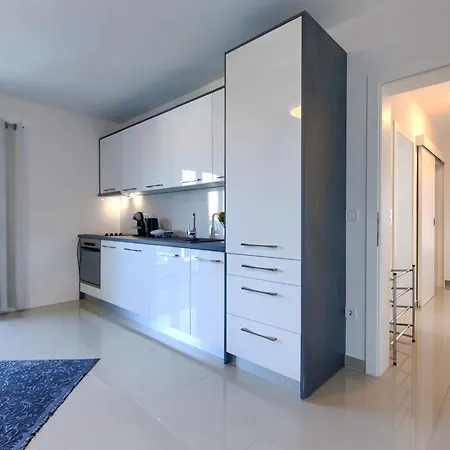 Amra-6 By Interhome Porec