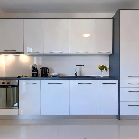 Apartment Amra 6 By Interhome *